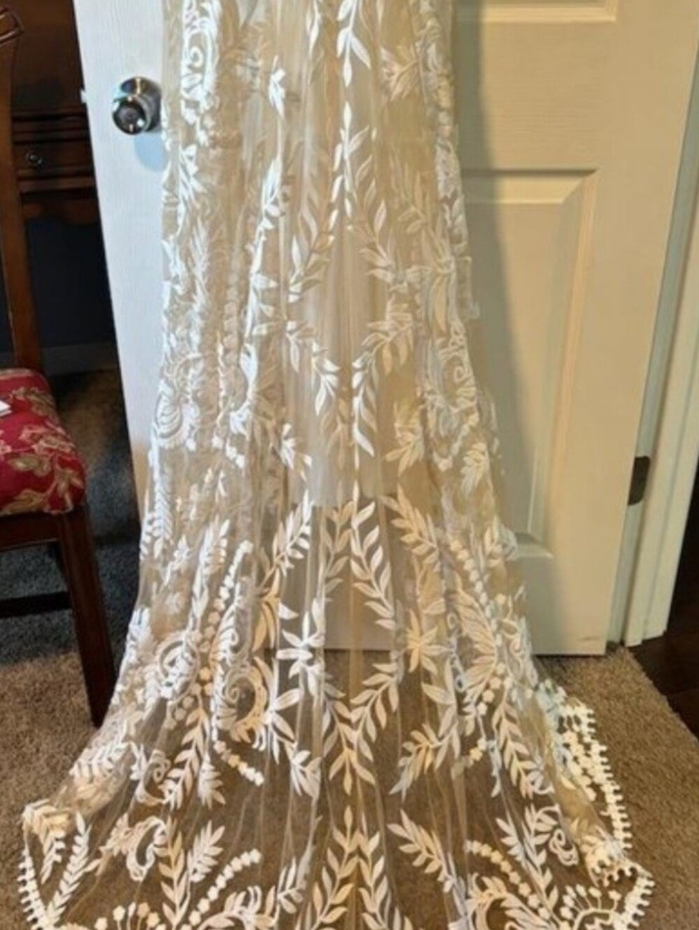 Boho Lace Wedding Dress and Slip - Picture 5 of 15